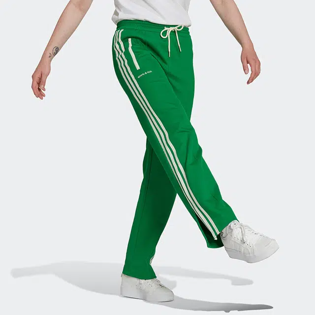 adidas originals x SportyRich Logo