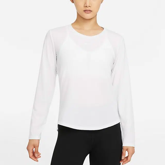 Nike T