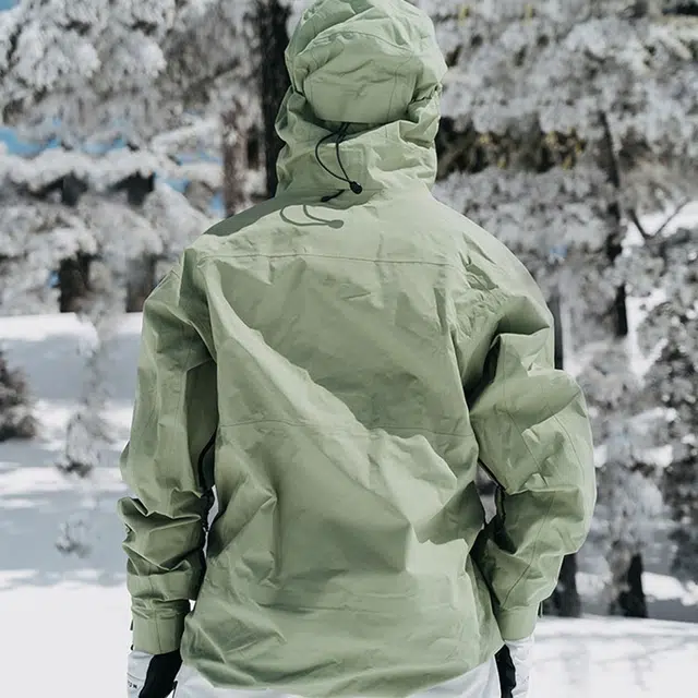 BURTON AK HOVER GORE-TEX 3L Pro Logo