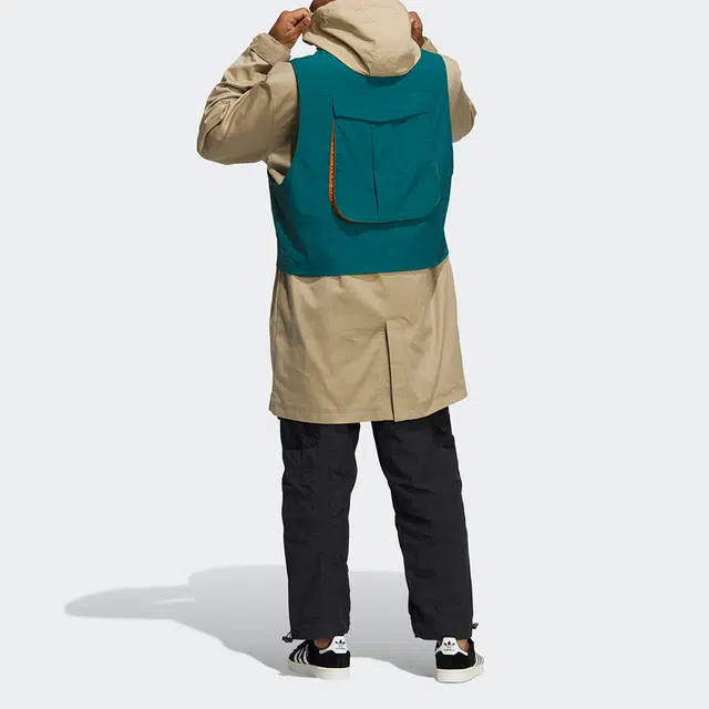 adidas originals Mr Parka Logo