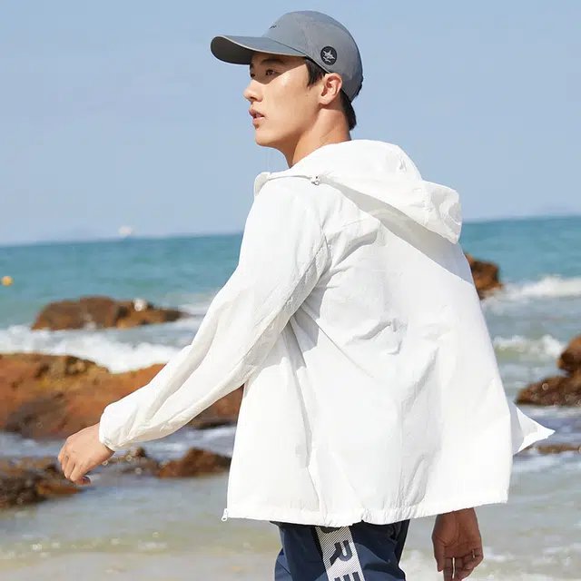 探路者 纯色字母图案印花休闲连帽防晒服 男款