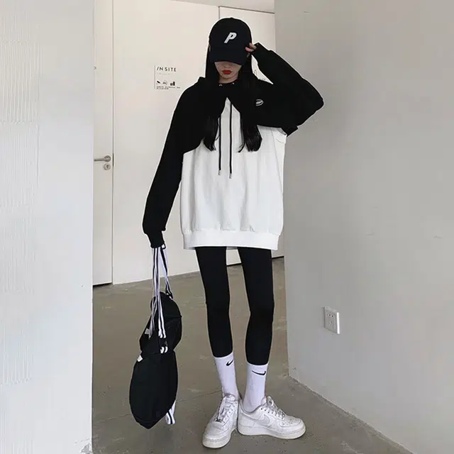 松本丧丧 纯色连帽套头长袖卫衣 女款