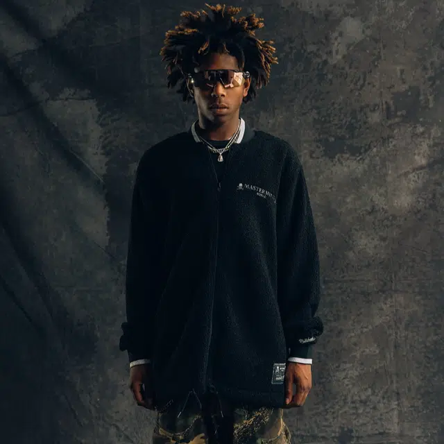 Mitchell Ness x mastermind Logo