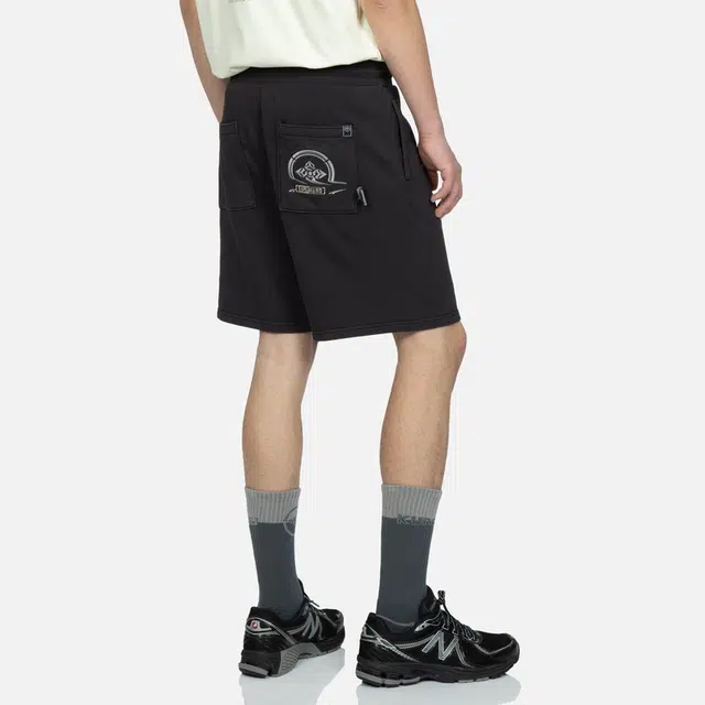 EVISU Logo