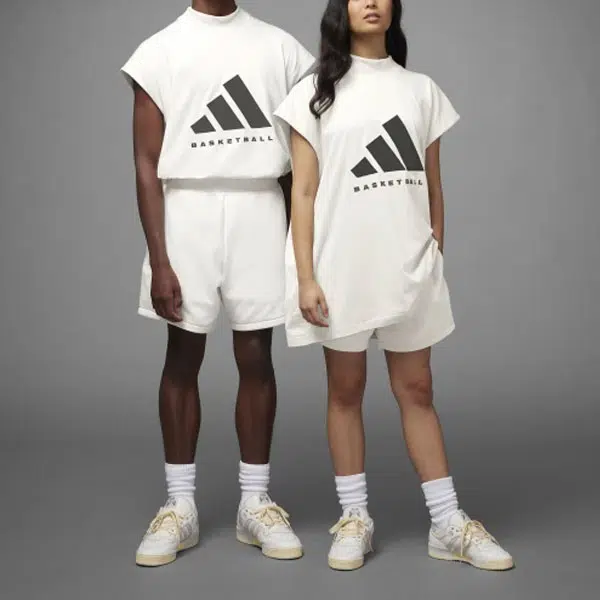adidas originals Logo T