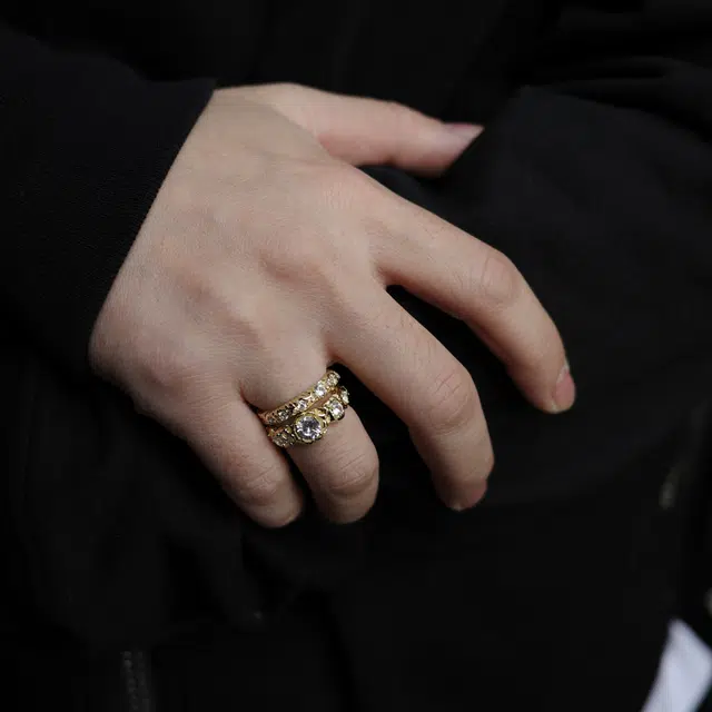 Empress 47 925