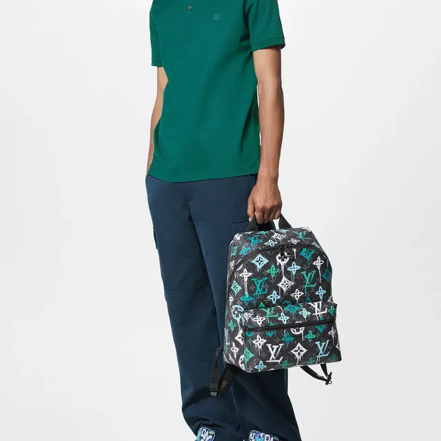 LOUIS VUITTON Discovery Monogram