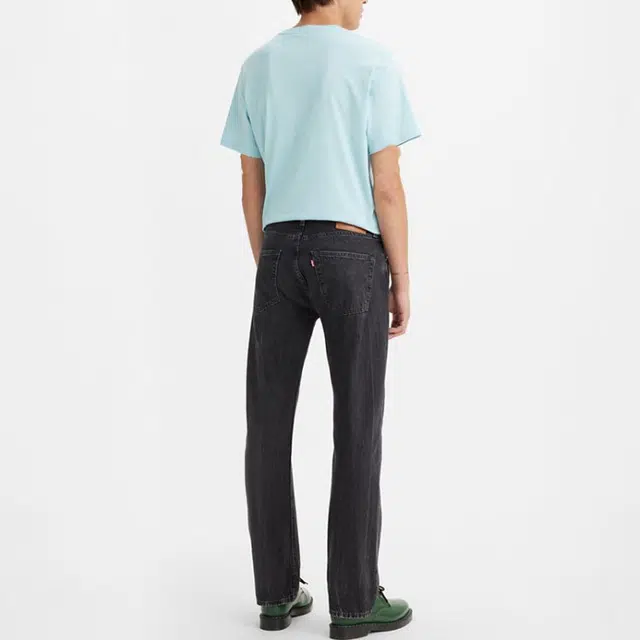 Levis