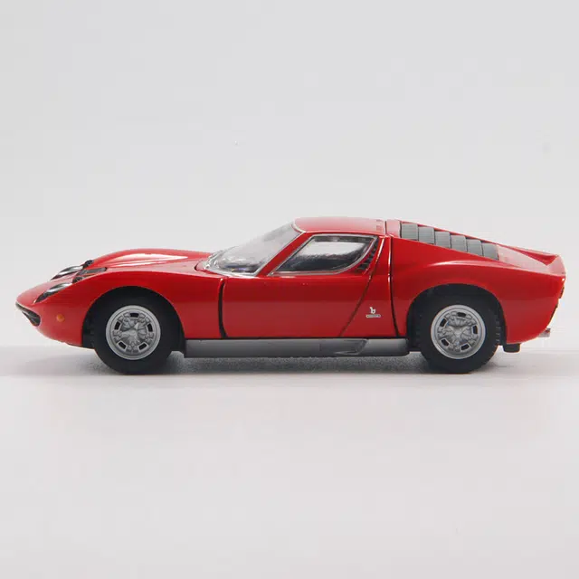 TAKARA TOMY P400S