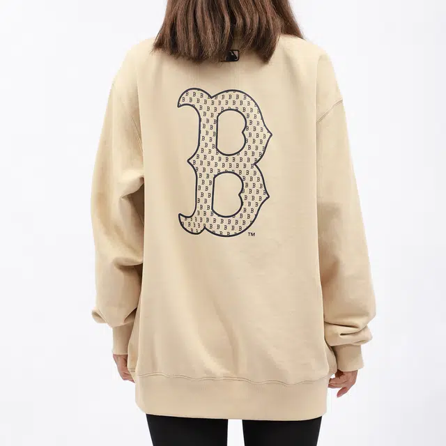 MLB
