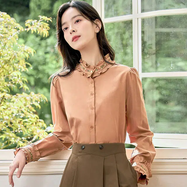 茵曼 图案印花立领长袖衬衫 女款