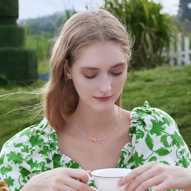 DAISY BEAUTY