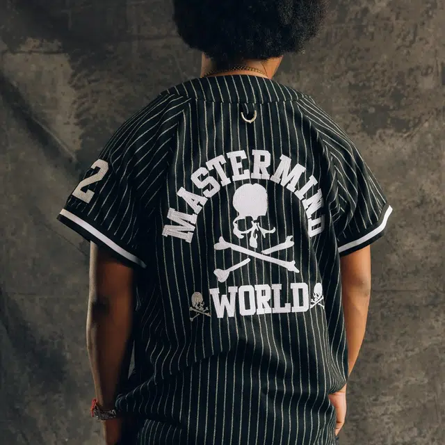 Mitchell Ness x MASTERMIND FW22 LogoT