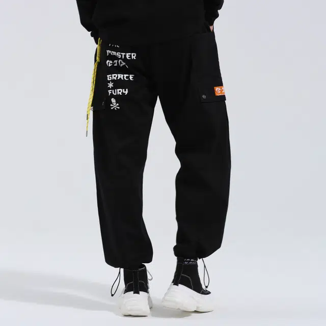 oniarai FW21