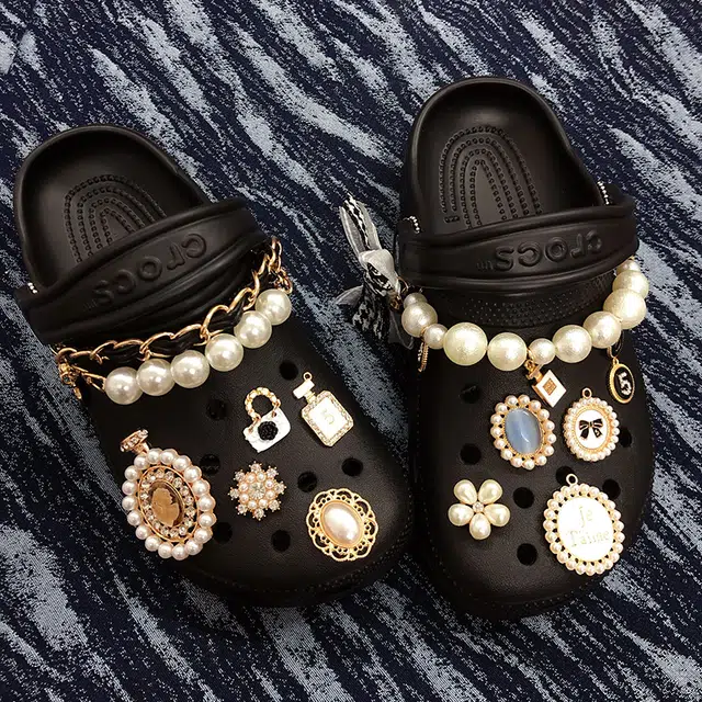 US8ACC DIYcrocs