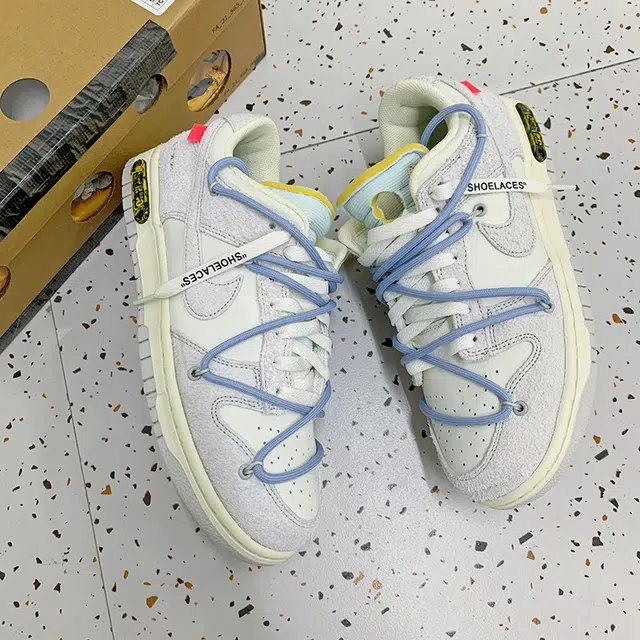 US8ACC yeezy5 The50350V2owSHOELACES