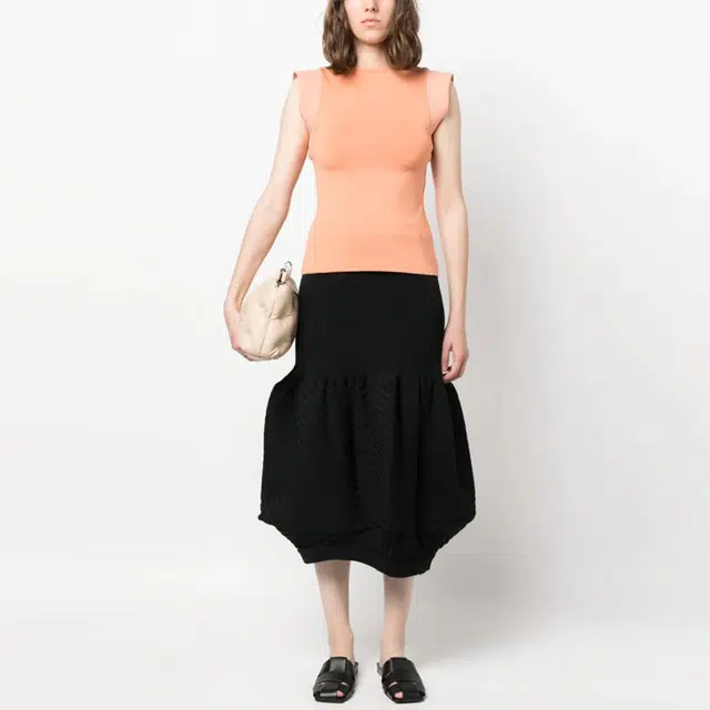 ISSEY MIYAKE SS23 T