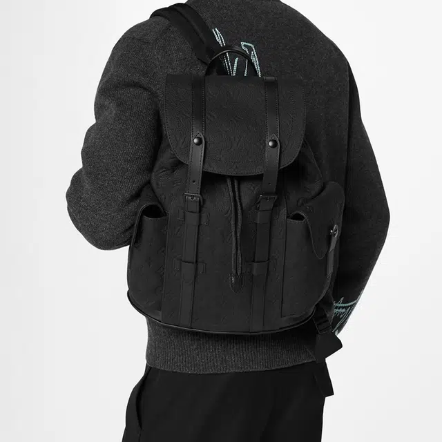 LOUIS VUITTON CHRISTOPHER