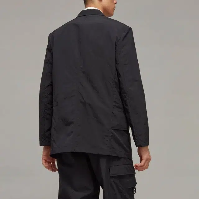 Y-3