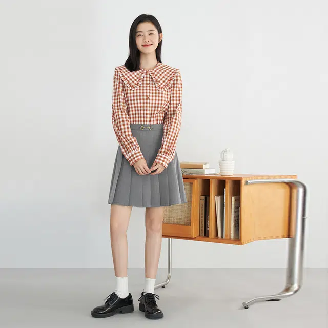 茵曼 娃娃木耳边翻领条纹格子长袖衬衫 女款