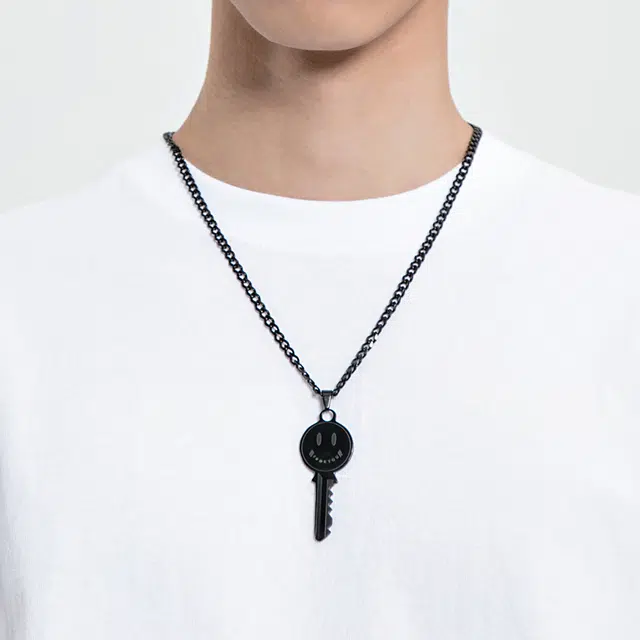 the MAD HATcher Fake Smile