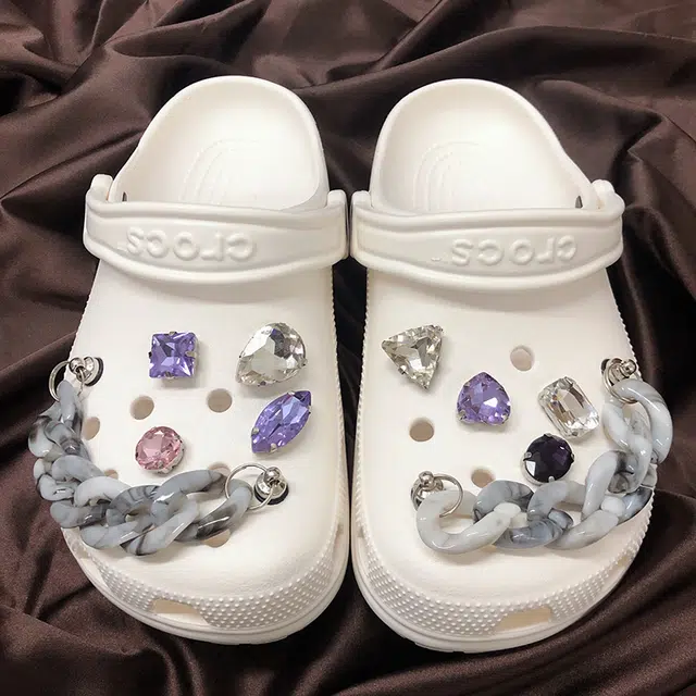US8ACC DIYcrocs