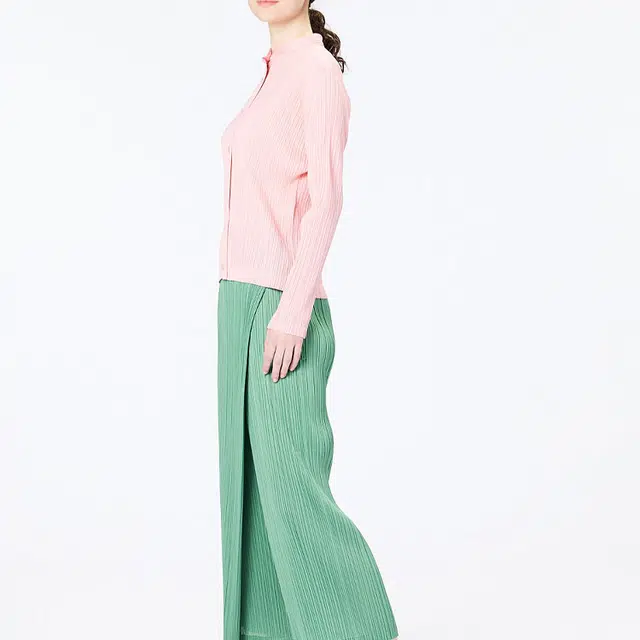 PLEATS PLEASE ISSEY MIYAKE SS23