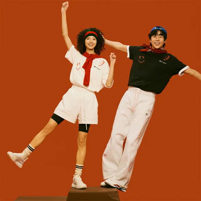 Champion SS23 Embroidered Logo Tee