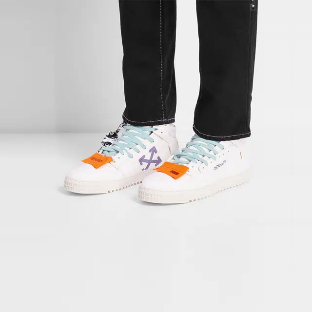 OFF-WHITE Trainers
