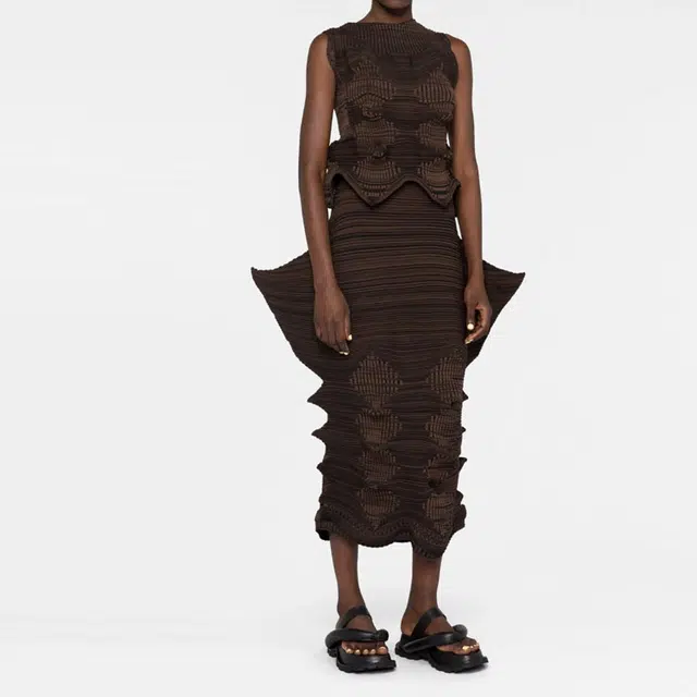 ISSEY MIYAKE SS23