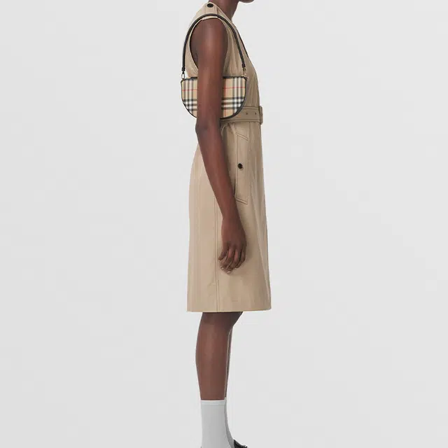 Burberry Olympia Vintag
