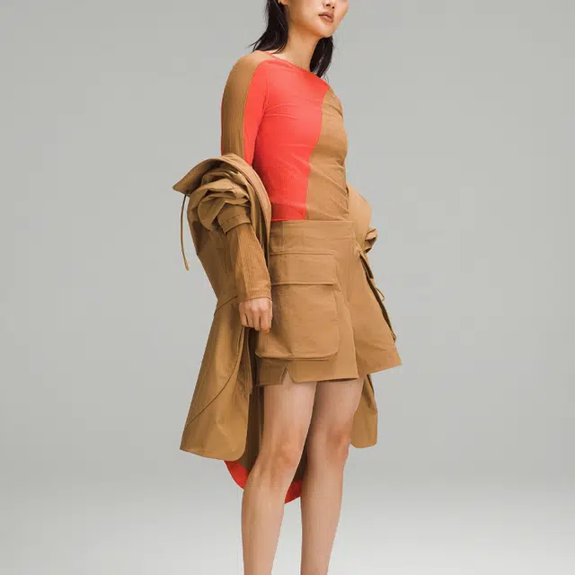 lululemon SS23 Asymmetrical T