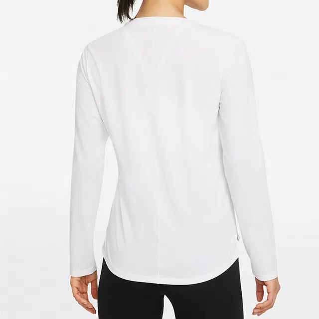 Nike T