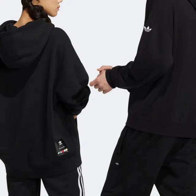 adidas originals Logo