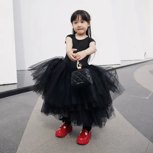 CHARLESKEITH ck Black