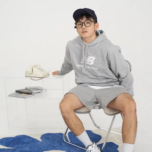 New Balance Logo