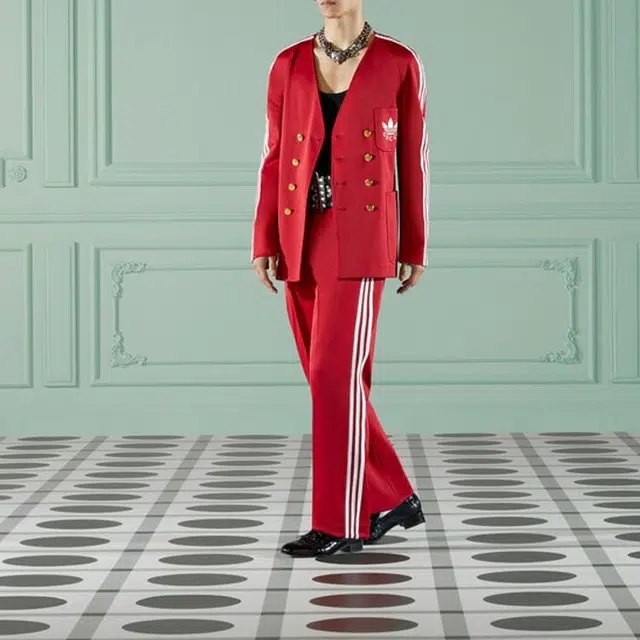 GUCCI x adidas originals FW22 Logo