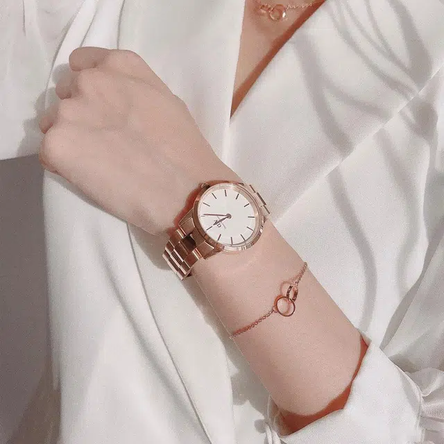 DW dw DanielWellington