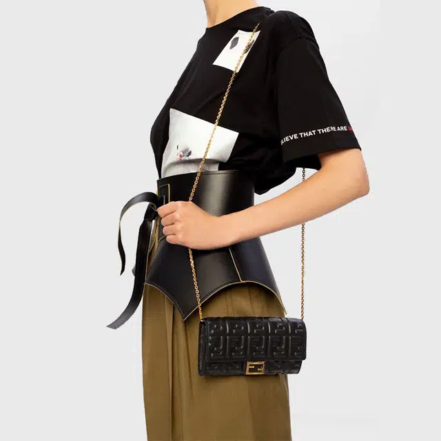 FENDI Baguette LogoFF