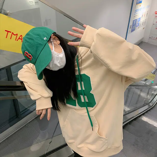 松本丧丧 纯色宽松连帽卫衣 女款 杏色