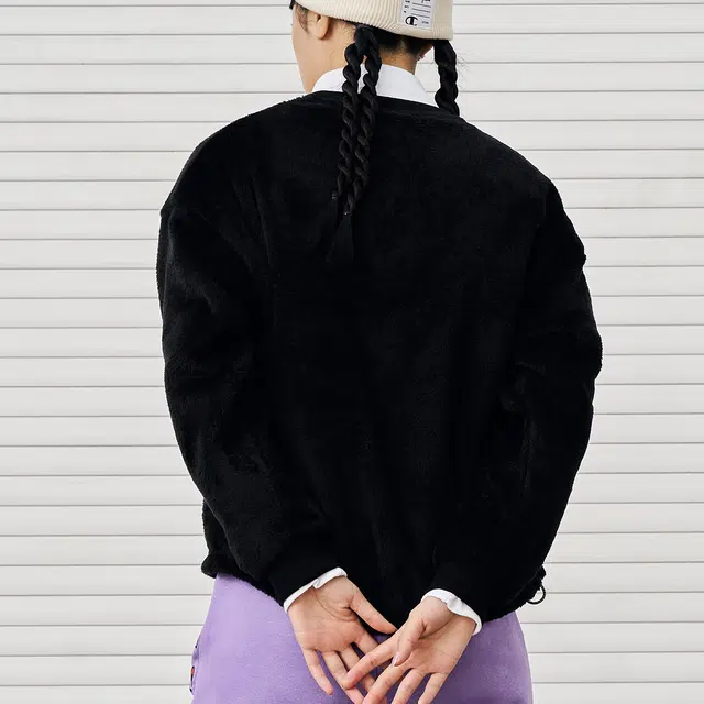 Champion T
