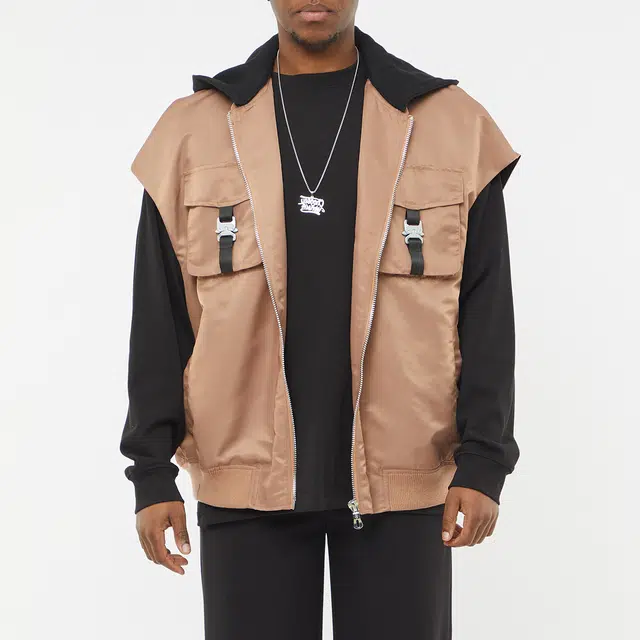 SS22