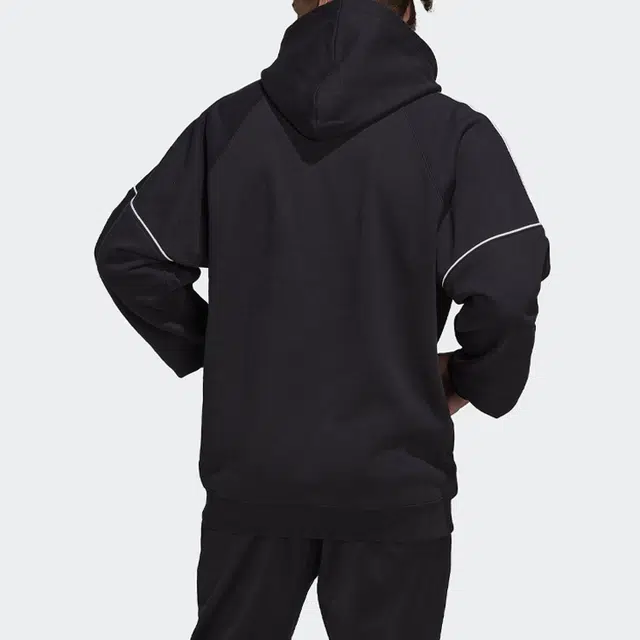 adidas originals Logo