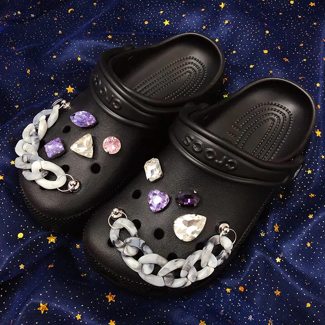 US8ACC DIYcrocs