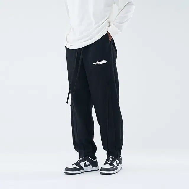 HARSH AND CRUEL AW21