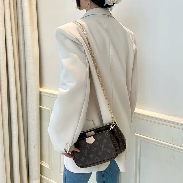 LV