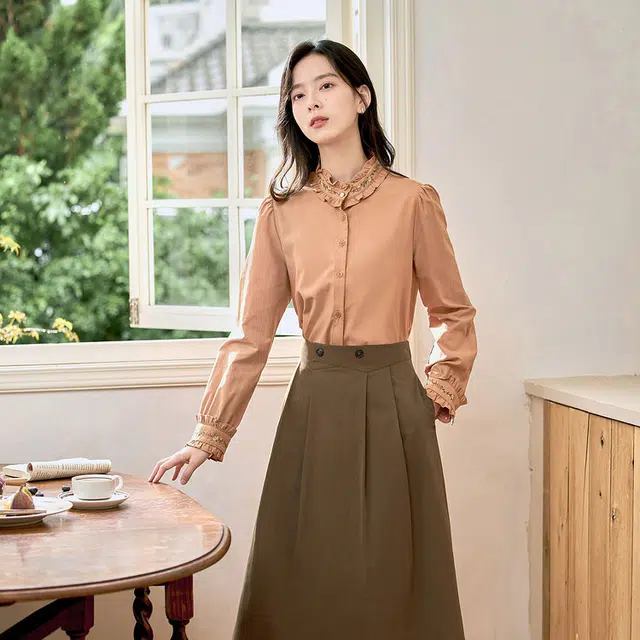 茵曼 图案印花立领长袖衬衫 女款