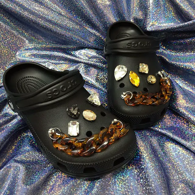 US8ACC DIYcrocs