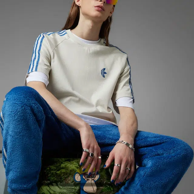 adidas originals SS23 Logo T