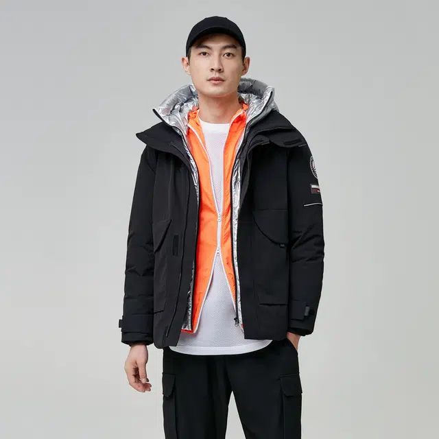 波司登 设计师款撞色可肩背鹅绒服 冬季 男款